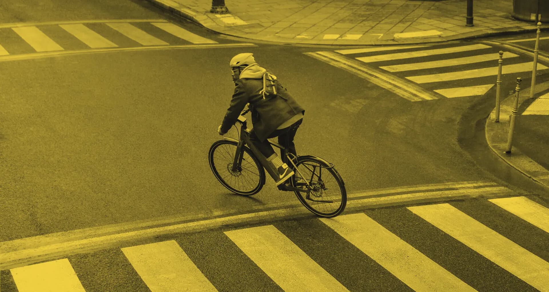 Vélo électrique Riese & Müller robuste pour trajets en zone industrielle